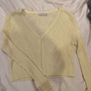 Thanne yellow sweater